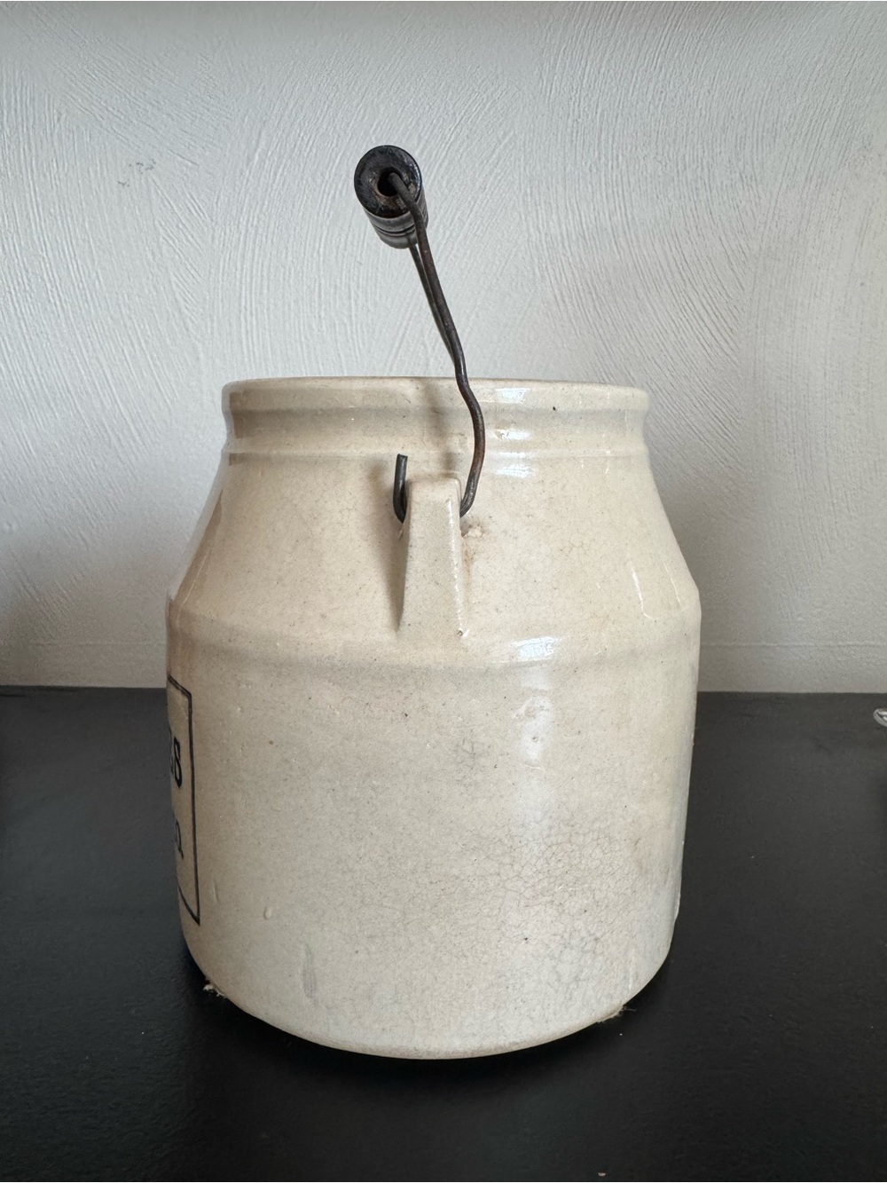H.A. Johnson & Co. Boston "Home Made Preserves" stoneware crock - Picture 4 of 16